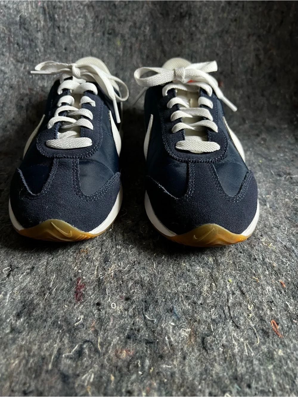 Nike sporty low